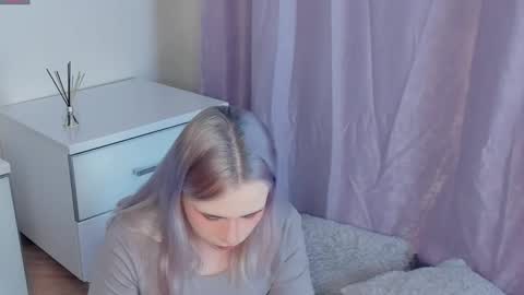 Eliana online show from February 12, 2025, 4:33 am