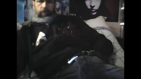 Snapshot of oedipe666 chatting on December 31, 2024, 10:26 am oedipe666cam online show from December 31, 2024, 10:26 am