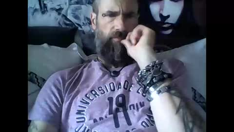 Snapshot of oedipe666 chatting on September 9, 2025, 12:59 pm oedipe666cam online show from September 9, 2025, 12:59 pm