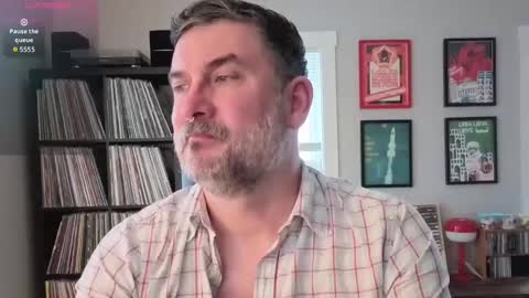 Office Dad online show from December 17, 2025, 7:42 pm