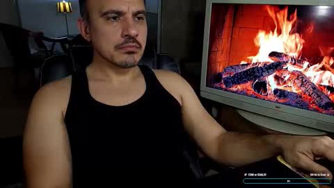 Snapshot of officeman7 chatting on February 7, 2026, 4:00 pm officeman7 online show from February 7, 2026, 4:00 pm