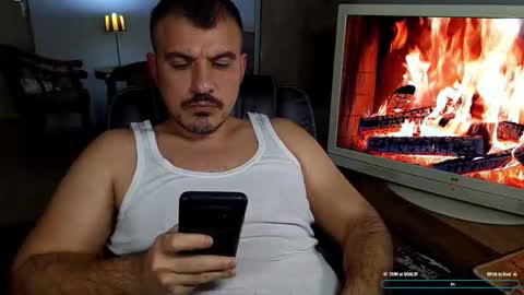 Snapshot of officeman7 chatting on February 14, 2026, 5:32 pm officeman7 online show from February 14, 2026, 5:32 pm