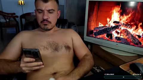 Snapshot of officeman7 chatting on February 18, 2026, 3:52 pm officeman7 online show from February 18, 2026, 3:52 pm