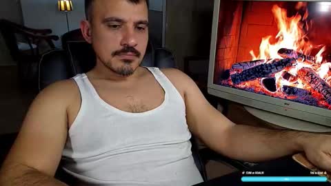 Snapshot of officeman7 chatting on February 21, 2026, 4:19 pm officeman7 online show from February 21, 2026, 4:19 pm