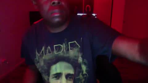 Money online show from October 18, 2025, 9:21 am