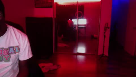 Money online show from November 5, 2025, 12:38 pm