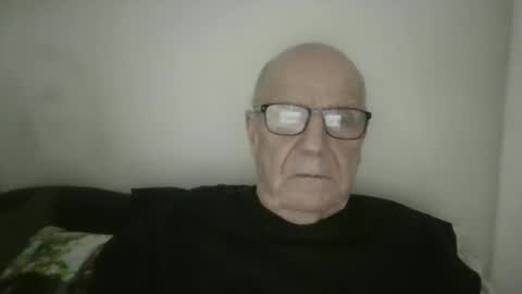 oggi95 online show from December 1, 2025, 4:01 pm