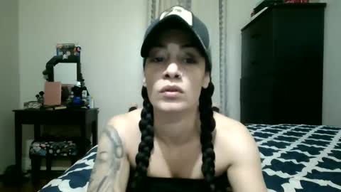 Lit en Cama online show from January 6, 2026, 5:00 am