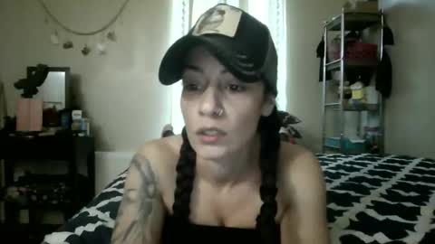 Lit en Cama online show from March 30, 2026, 10:00 pm