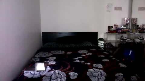 ognemomonies online show from April 14, 2026, 12:38 am