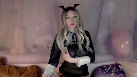 Milly online show from October 24, 2025, 12:23 pm