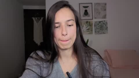 Snapshot of ohanna_ chatting on March 3, 2026, 11:43 pm ohanna_ online show from March 3, 2026, 11:43 pm