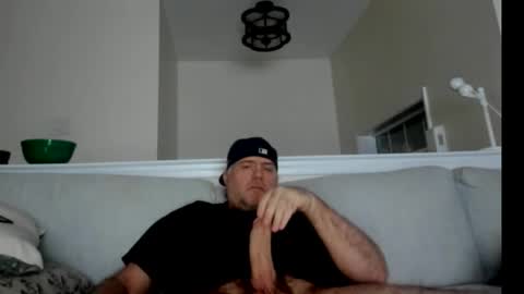 Billy Bear online show from November 6, 2025, 10:32 pm