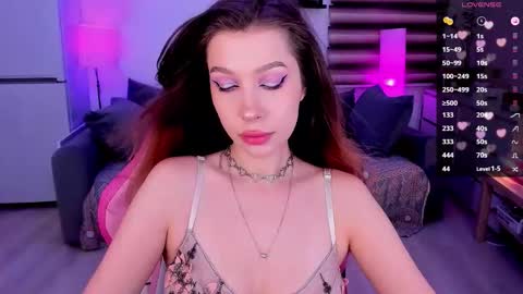 Snapshot of ohmymiami_ chatting on January 17, 2026, 7:50 pm Light online show from January 17, 2026, 7:50 pm