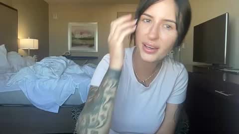 riley online show from October 7, 2025, 2:25 pm