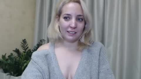 Snapshot of ohsweetiren chatting on December 14, 2024, 3:58 pm Iren online show from December 14, 2024, 3:58 pm