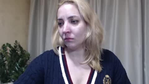 Mari online show from March 1, 2026, 1:02 pm