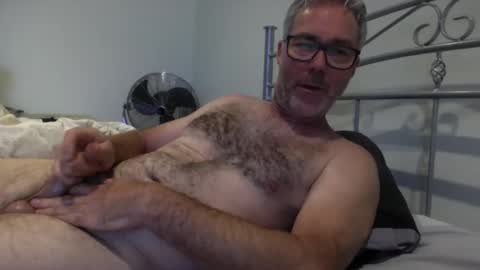 oiledcouple1 online show from October 21, 2025, 7:20 am