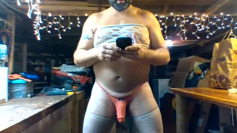 Oileddick48 online show from December 18, 2024, 5:21 pm