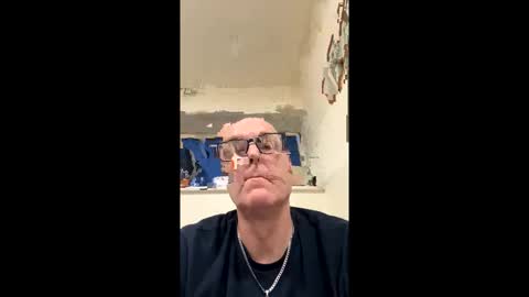 Snapshot of oiljames167 chatting on March 14, 2026, 2:06 am oiljames167 online show from March 14, 2026, 2:06 am