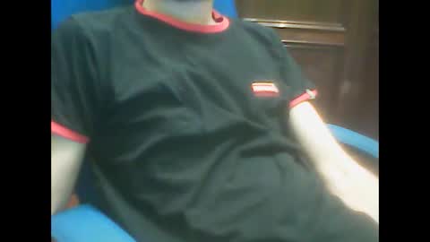 ojosverdess30 online show from January 12, 2025, 6:59 pm