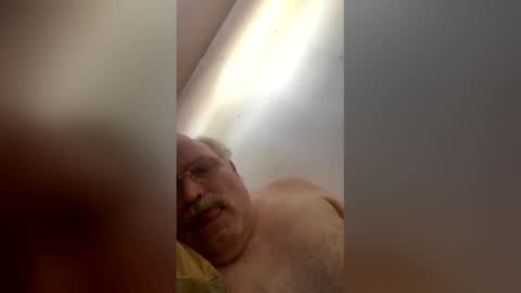 old279093 online show from May 19, 2026, 7:20 pm