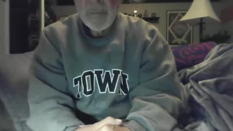 old_bald63 online show from February 8, 2026, 9:23 am