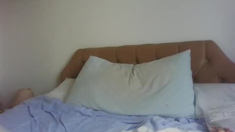 Snapshot of old_fkrr_ chatting on November 1, 2025, 12:07 pm old_fkrr_ online show from November 1, 2025, 12:07 pm