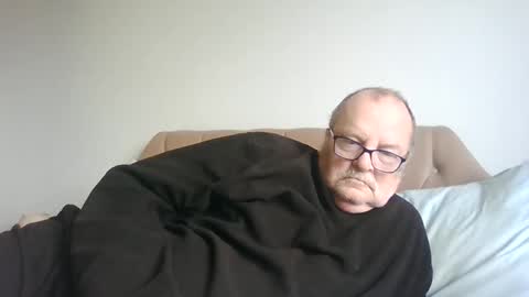 Snapshot of oldfkr69 chatting on March 11, 2025, 10:51 am oldfkr69 online show from March 11, 2025, 10:51 am