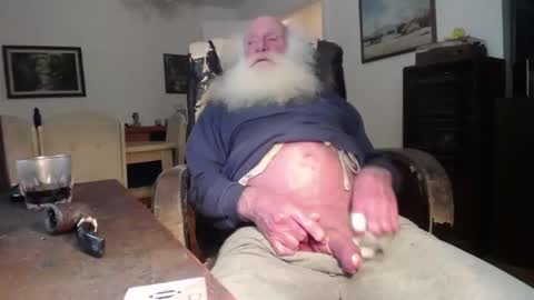 Snapshot of oldfucker9 chatting on November 24, 2025, 2:22 am oldfucker9 online show from November 24, 2025, 2:22 am