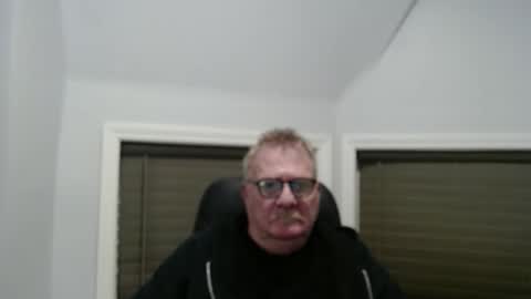 Snapshot of oldguybigd chatting on January 13, 2026, 3:45 am oldguybigd online show from January 13, 2026, 3:45 am