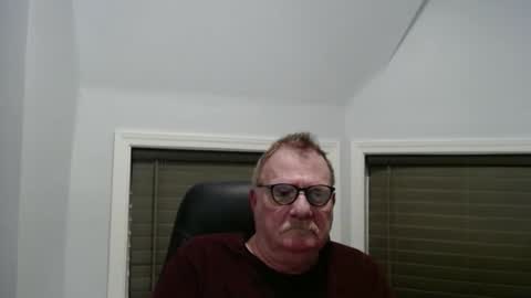 Snapshot of oldguybigd chatting on February 28, 2026, 4:57 am oldguybigd online show from February 28, 2026, 4:57 am