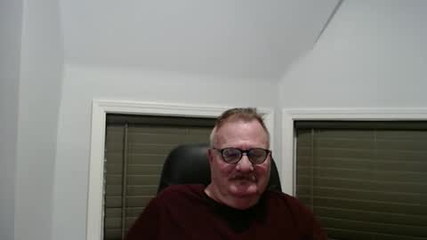 Snapshot of oldguybigd chatting on March 21, 2026, 3:44 am oldguybigd online show from March 21, 2026, 3:44 am