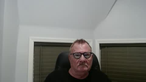 Snapshot of oldguybigd chatting on April 25, 2026, 6:16 am oldguybigd online show from April 25, 2026, 6:16 am
