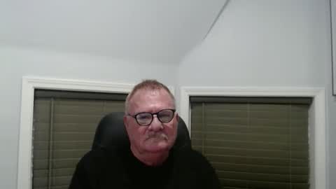 Snapshot of oldguybigd chatting on May 2, 2026, 4:50 am oldguybigd online show from May 2, 2026, 4:50 am