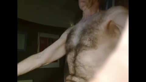 Snapshot of oldhairybastard chatting on October 26, 2025, 10:58 pm oldhairybastard online show from October 26, 2025, 10:58 pm