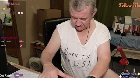 Snapshot of oldnewfun chatting on February 15, 2025, 2:04 am oldnewfun online show from February 15, 2025, 2:04 am
