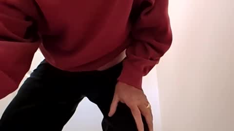 Snapshot of oldsubman chatting on February 5, 2026, 5:17 pm oldsubman online show from February 5, 2026, 5:17 pm