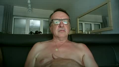 oldtimer160162493 online show from June 22, 2026, 2:03 pm