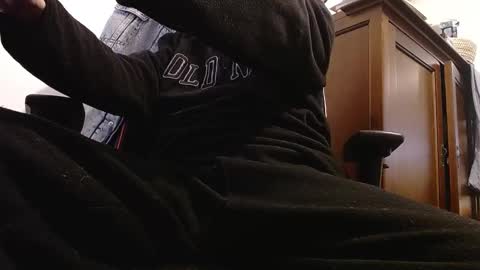 oldwolfman online show from February 4, 2025, 8:46 am