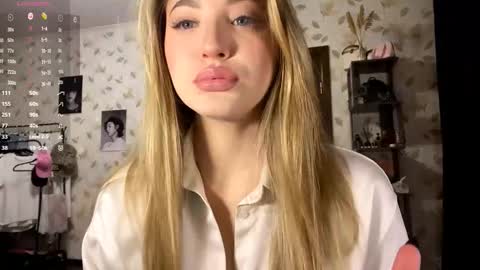 Kem online show from November 18, 2025, 3:16 pm