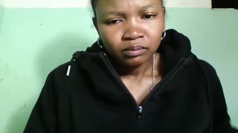 olgaaldy online show from October 13, 2025, 5:07 am