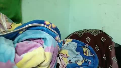 olgaaldy online show from October 28, 2025, 4:27 am