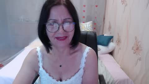 Snapshot of olgahottie chatting on November 1, 2025, 11:07 pm OlgaHottie online show from November 1, 2025, 11:07 pm