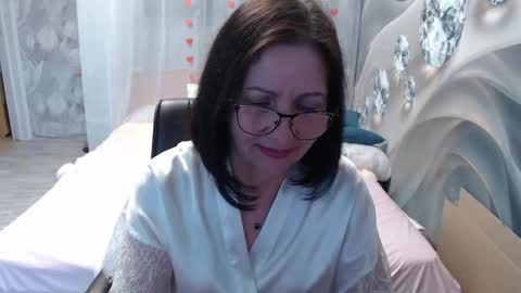 Snapshot of olgahottie chatting on February 17, 2026, 12:18 am OlgaHottie online show from February 17, 2026, 12:18 am