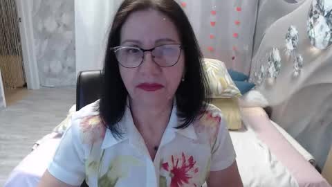 Snapshot of olgahottie chatting on March 10, 2026, 11:32 pm OlgaHottie online show from March 10, 2026, 11:32 pm