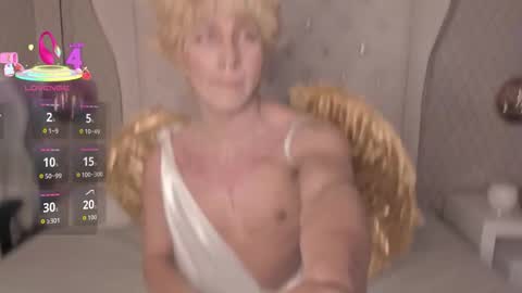 oliiverr22 online show from October 13, 2025, 4:45 am