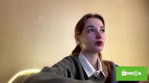 Olivia here online show from September 28, 2025, 9:25 am