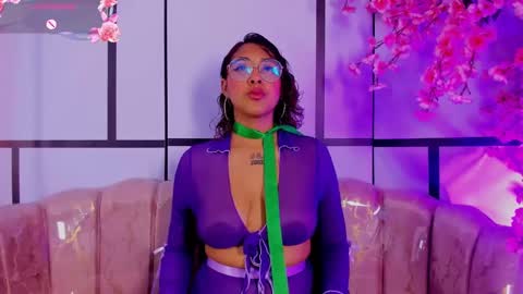 Snapshot of olivejoness_ chatting on September 16, 2025, 4:13 am olive online show from September 16, 2025, 4:13 am