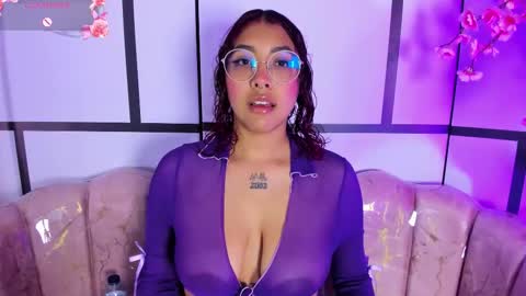 Snapshot of olivejoness_ chatting on November 25, 2025, 4:34 am olive online show from November 25, 2025, 4:34 am